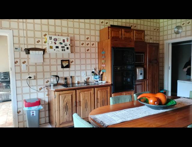 3 BEDROOM FREEHOLD FOR SALE IN DALVIEW